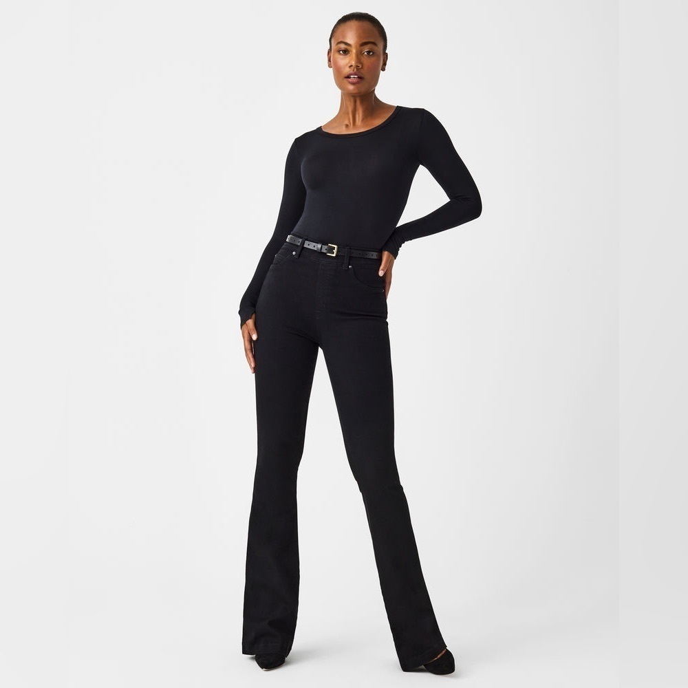 SPANX‎ shape™ EveryWear Flare Jeans in black size Large